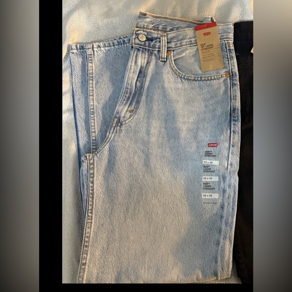 Levi's 511 Slim Jeans in Black and blue